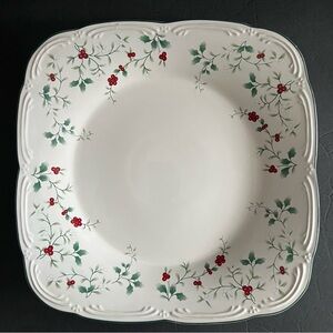 Pfaltzgraff Winterberry Square Plater 12”